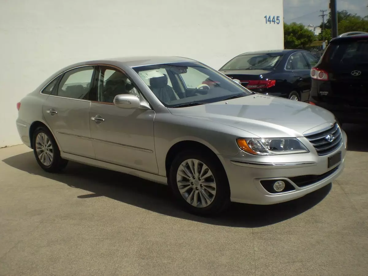 Como limpar um Azera? Saiba como hidratar o couro do carro e cuidar do motor - Fnte: Pixabay