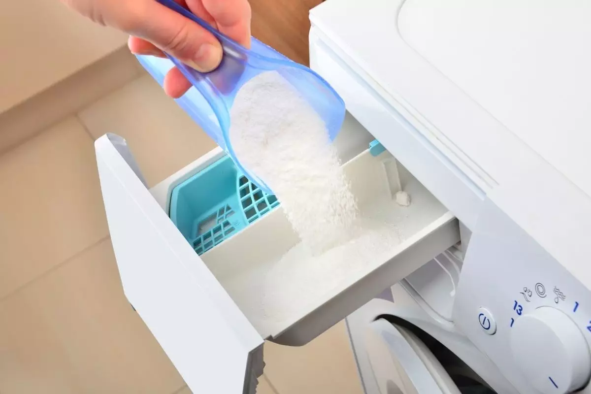 Sabão em pó: aprenda como evitar o seu acumulo na máquina de lavar