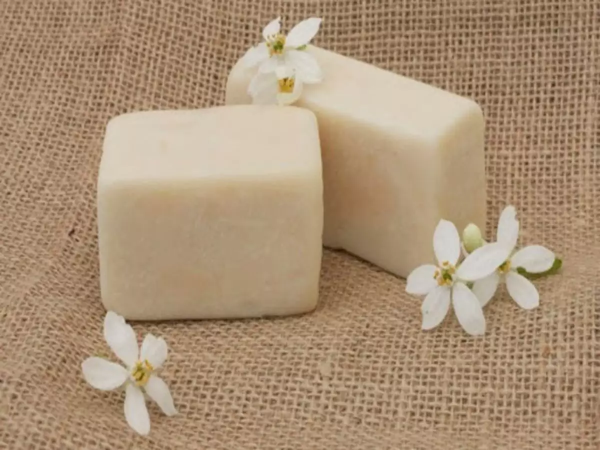 Sabonete artesanal de baunilha: veja como fazer receita super fácil em casa