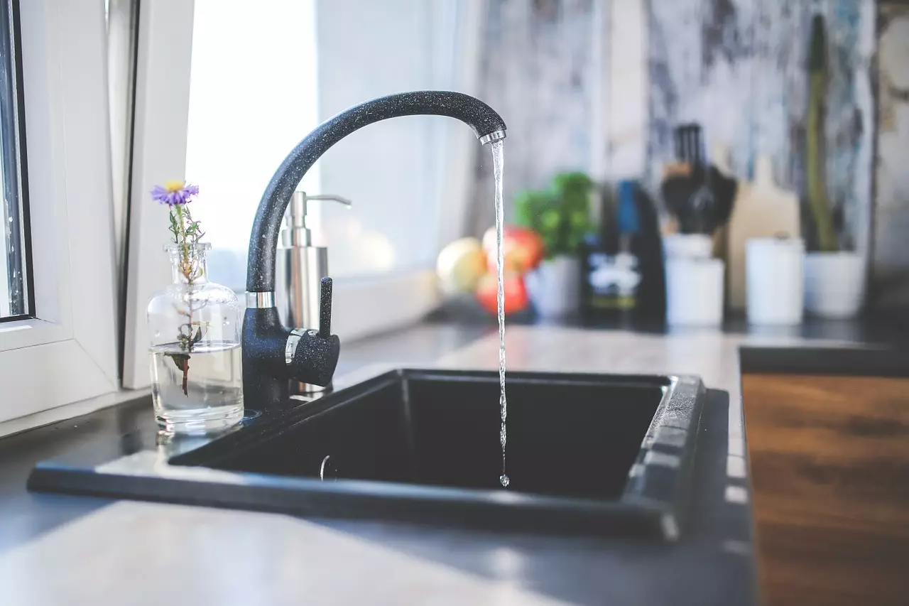 Confira algumas dicas essenciais para você economizar água em casa - pixabay