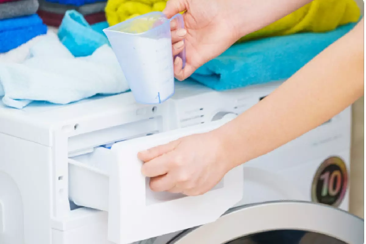 Como saber se está usando muito sabão em pó na lavagem? Descubra mais sobre o assunto