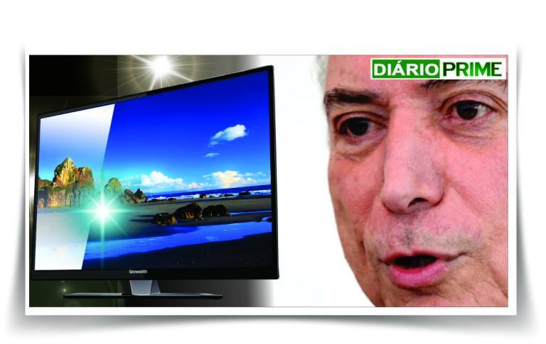 Foto / REUTERS/Adriano Machado / Montagem : Ueslei Mendes de Souza