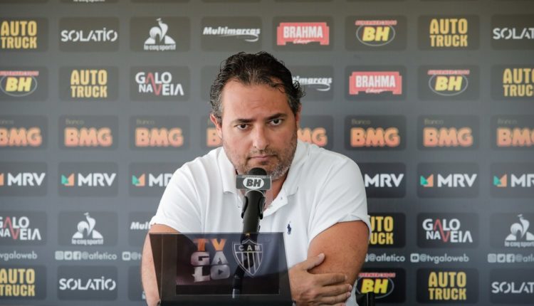 Alexandre Mattos demonstra insatisfação por ser demitido do Atlético-MG