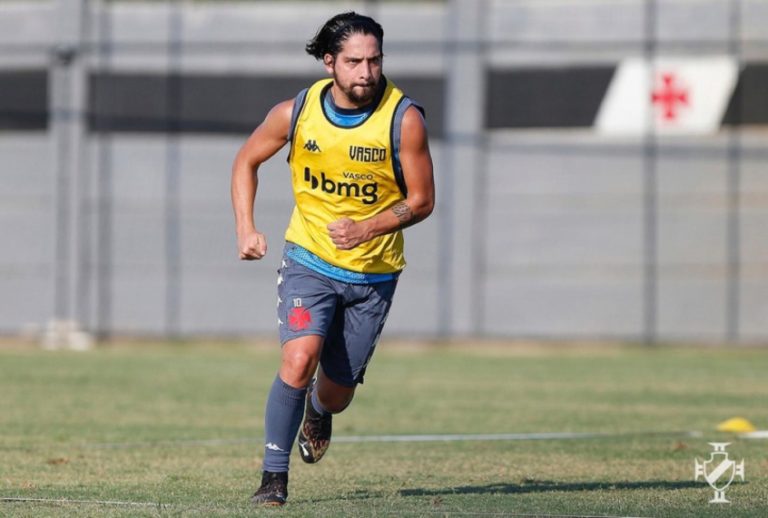 Conheça 4 jogadores que o Corinthians deve sondar para a próxima temporada - Foto: Rafael Ribeiro/Vasco
