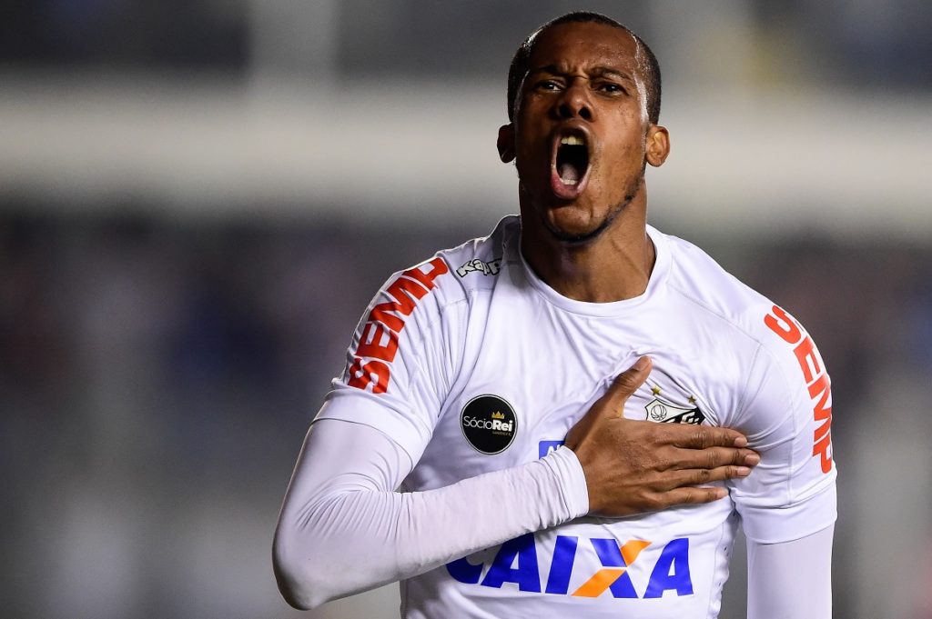 Sem poder contratar, veja os reforços improváveis do Santos para 2021