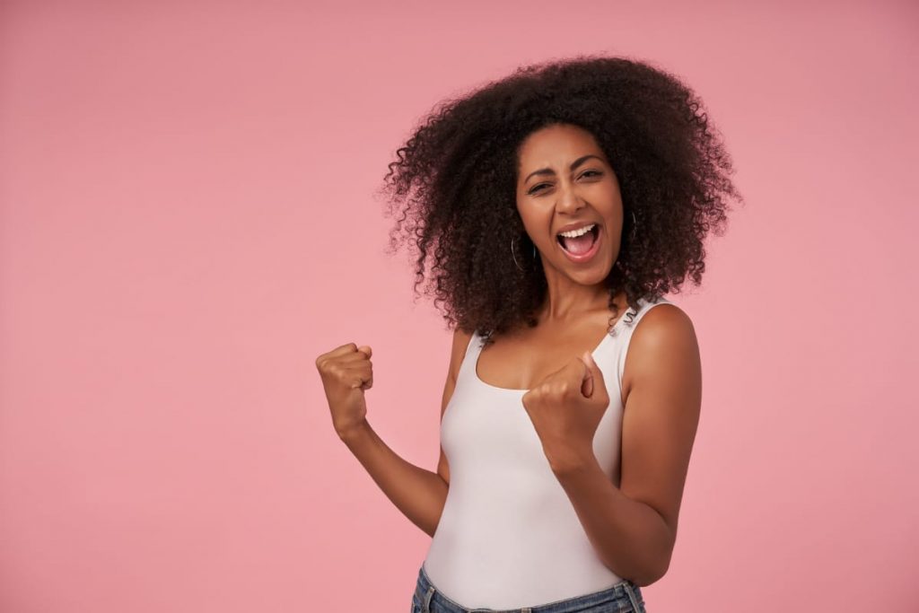 Resultado da Tele Sena de Pais 2021 tem sorteio do Prêmio Todo dia e o primeiro sorteio do Mais e Menos Pontos; saiba mais