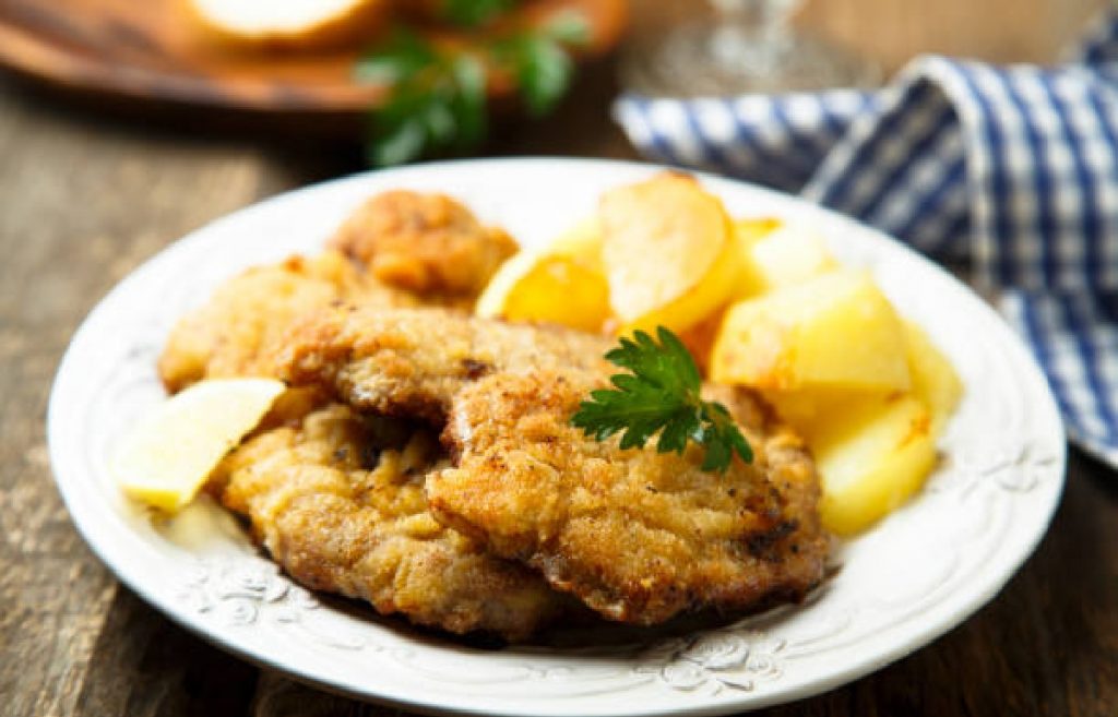 Steak de frango caseiro: Aprenda esta deliciosa receita em poucos passos (Foto: Reprodução iStock)