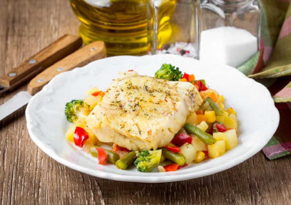 Tilapia no forno: Receita perfeita para colocar no seu cardápio caseiro (Foto: Reprodução Istock)
