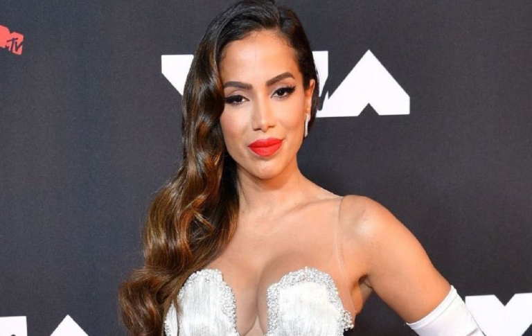 Anitta foto reprodução do Twitter