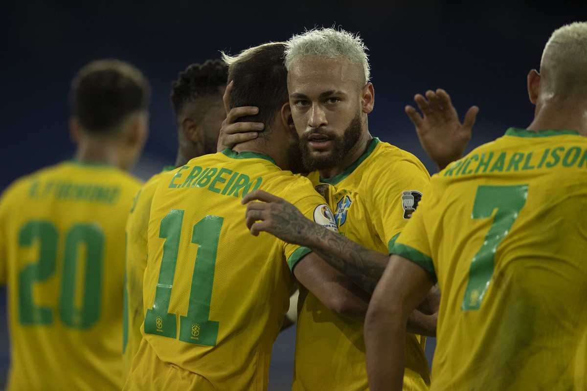 Brasil x Colômbia se enfrentam pelas eliminatórias da Copa do Mundo - Divulgação