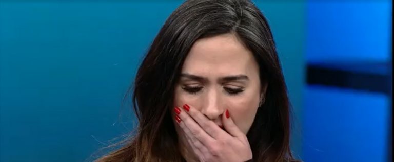 Tatá Werneck posta vídeo chorando e confirma morte de familiar/ Reprodução: YouTube