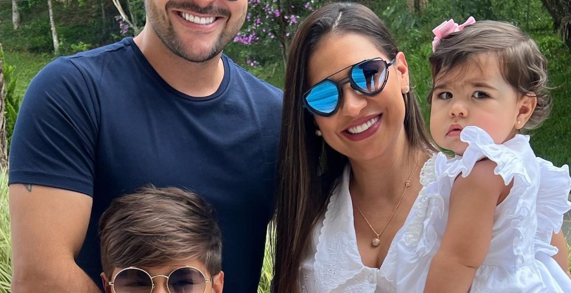 Simone Mendes e Kaká Diniz comemoram aniversário de Zaia -Reprodução Instagram