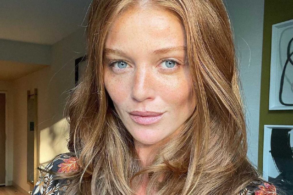 Cíntia Dicker parabeniza participantes mas ignora Arthur Aguiar; treta?