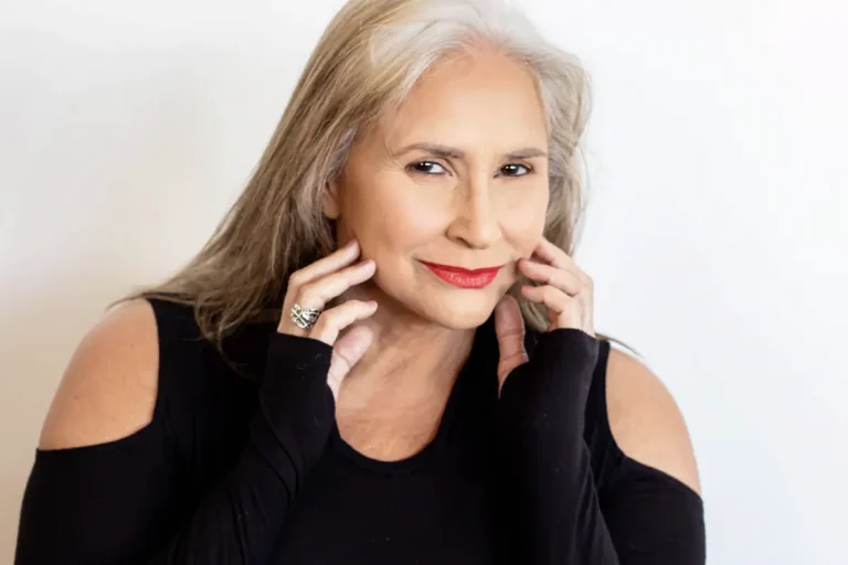 Fafá de Belém celebra os 65 anos de idade: Me sinto jovem ainda.