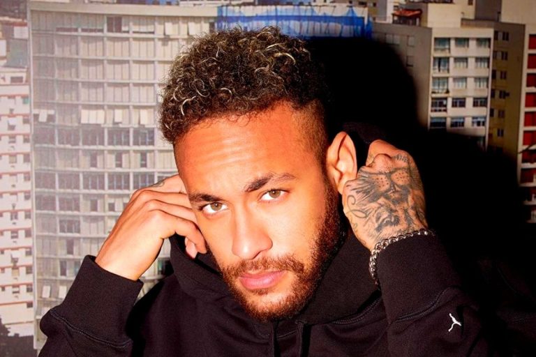 Neymar - Foto: Reprodução Facebook