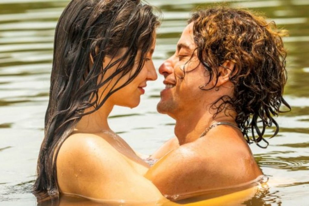 Jesuíta Barbosa e Alanis Guillen