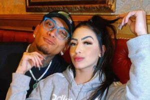 Mc Mirella e Dynho Alves se encontram em festa