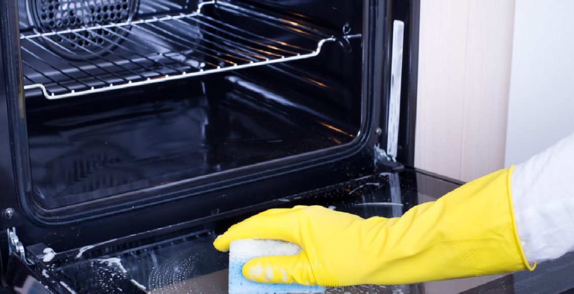 Como limpar forno, passo a passo para maior durabilidade e higiene (Foto: Canva Pro)