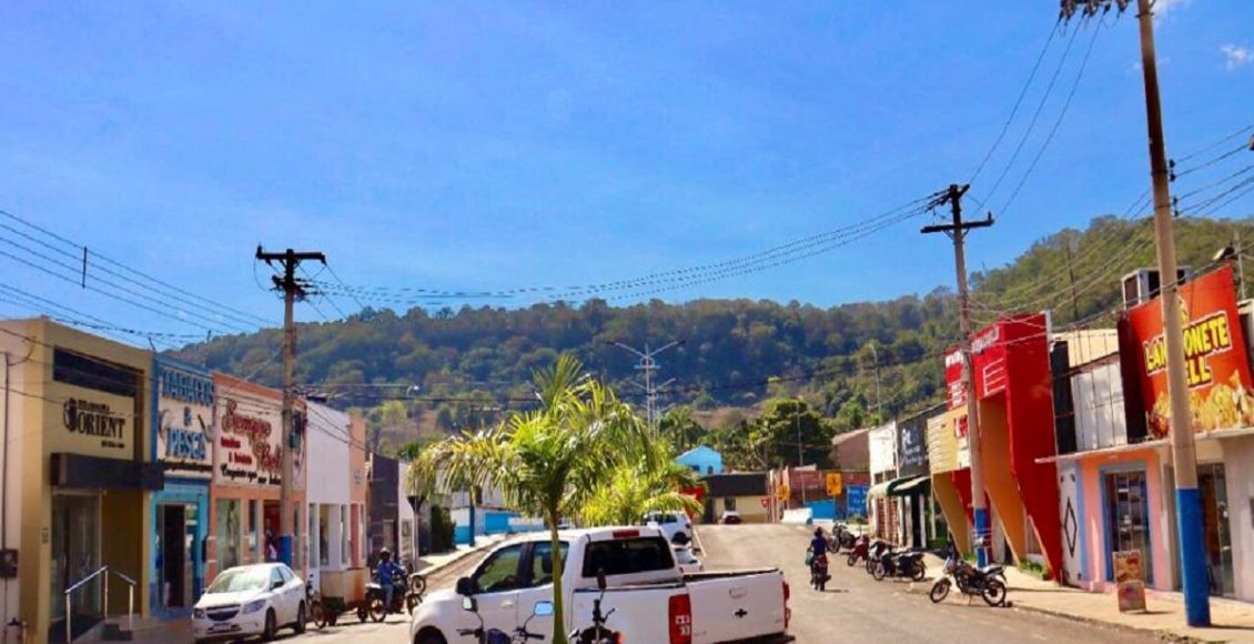 Comécio de Arenápolis-Por Isys Bueno