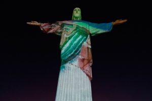 Cristo recebe iluminação