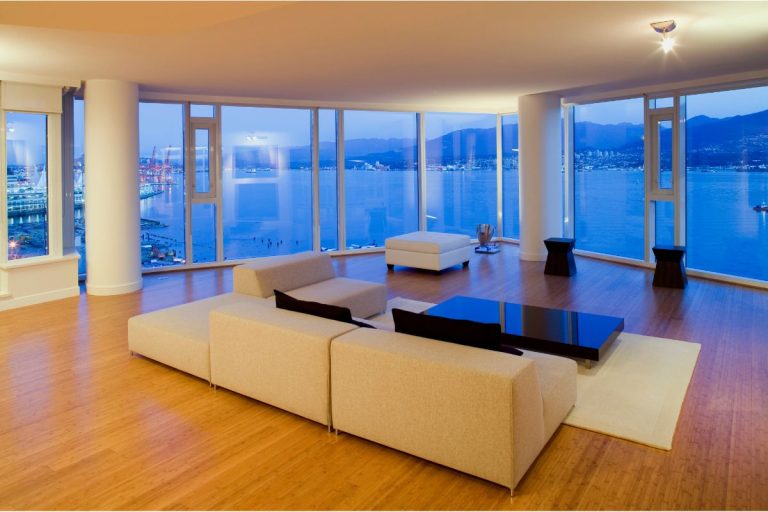 Brasileiros e estrangeiros continuam investindo em imóveis de luxo no Rio de Janeiro