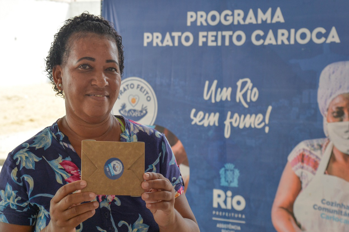 Sendo inaugurada a 14ª Cozinha do programa Comunitária do Prato Feito Carioca