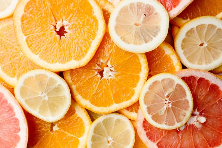 Curiosidades e benefícios da laranja: confira mais sobre essa fonte de vitamina C! - Fonte: Canva