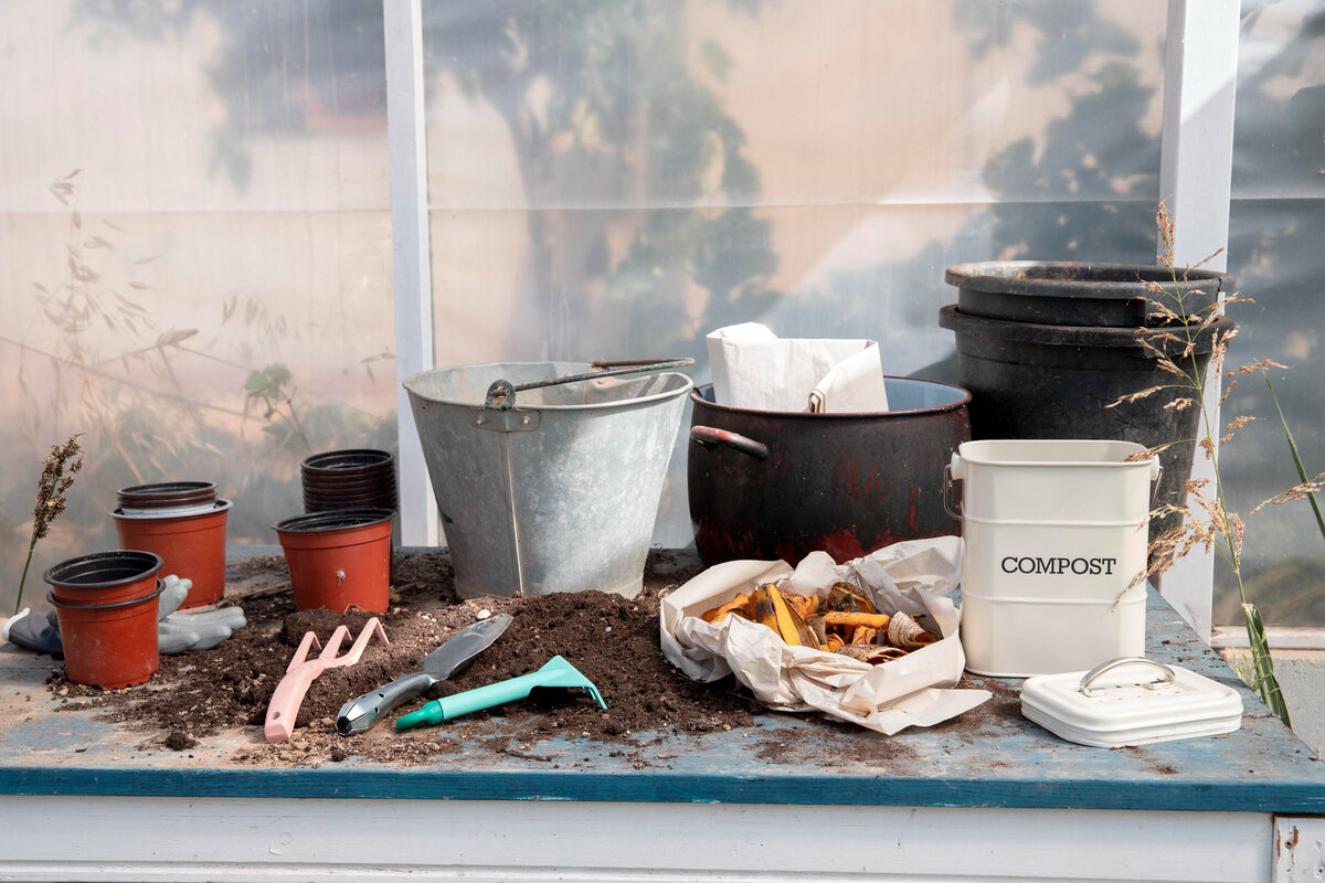 Como fazer composteira doméstica? Aprenda a fazer e tenha adubo orgânico o ano todo. Foto: Freepik