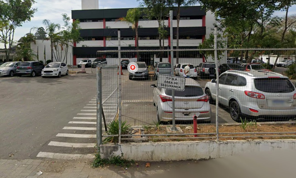 Como cães farejadores localizaram uma casa bomba do tráfico. Imagem: Google Maps