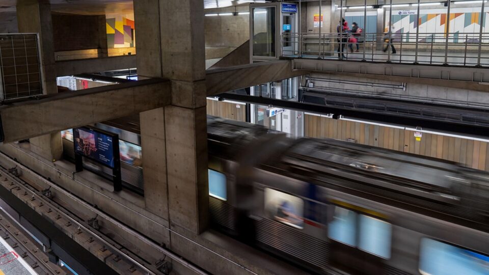 Metrô de SP vive onda de assaltos; mulher desmaia após agressão. Imagem: Márcia Alves/MetrôSP