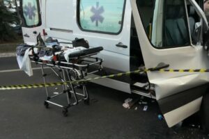 Polícia investiga acidente com ambulância que matou idosa em SP. Imagem: Reprodulção TV Globo