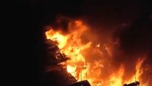 URGENTE: Incêndio em Paraisópolis destroi mais de 50 casas. Imagem: Reprodução TV Globo