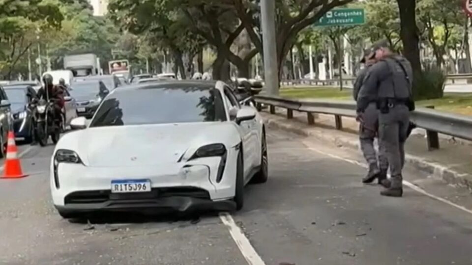 Bebeu, fez ‘strike’ com o Porsche, pagou fiança e deixou cadeia. Imagem: Reprodução