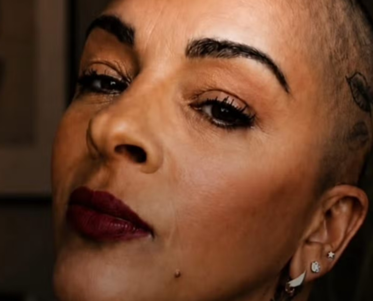 Quem era Priscila, mãe de duas filhas que morreu atropelada. Imagem: Redes sociais