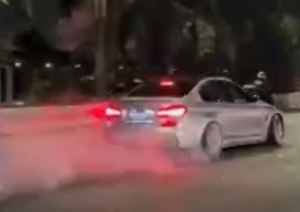 Após racha, PM apreende 34 carros na zona oeste de SP. Imagem: Reprodução