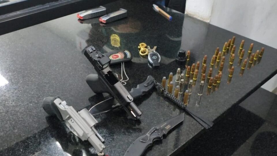 Quem é o médico preso com armas e giroflex no carro. Imagem: Divulgação Romu