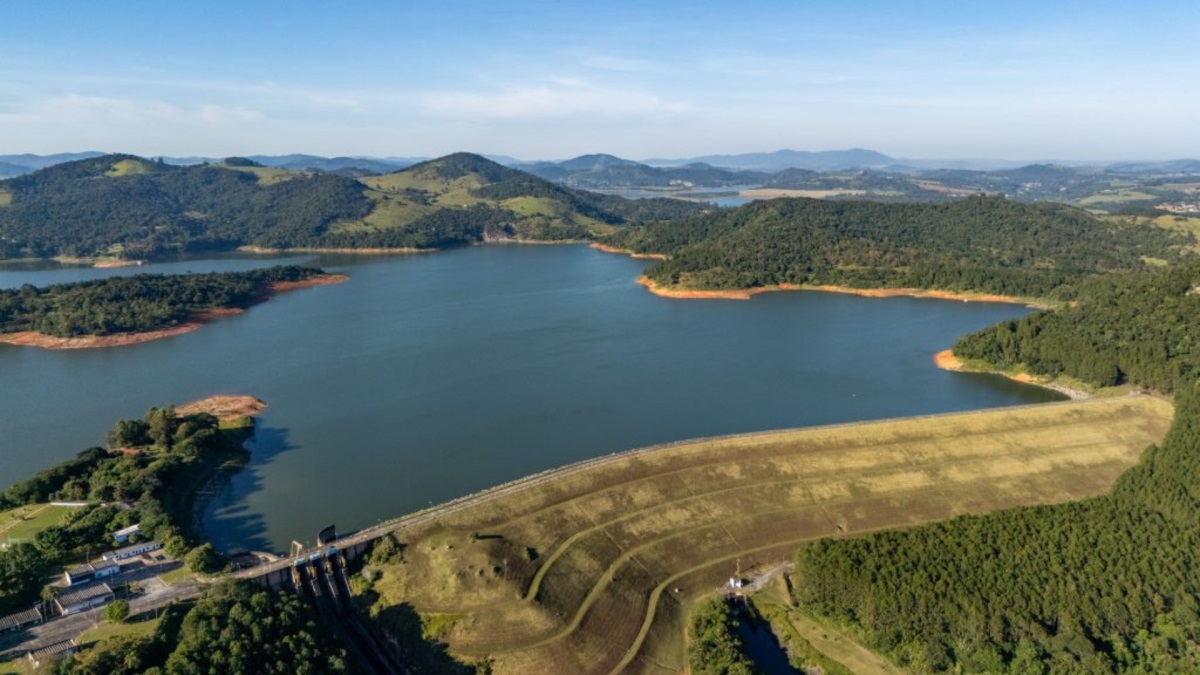 Sistema Cantareira perde 63 bilhões de litros de água. Imagem: Divulgação Sabesp