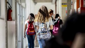 Em SP, 3.308 escolas preparam alunos para intercâmbio. Imagem: Governo de SP