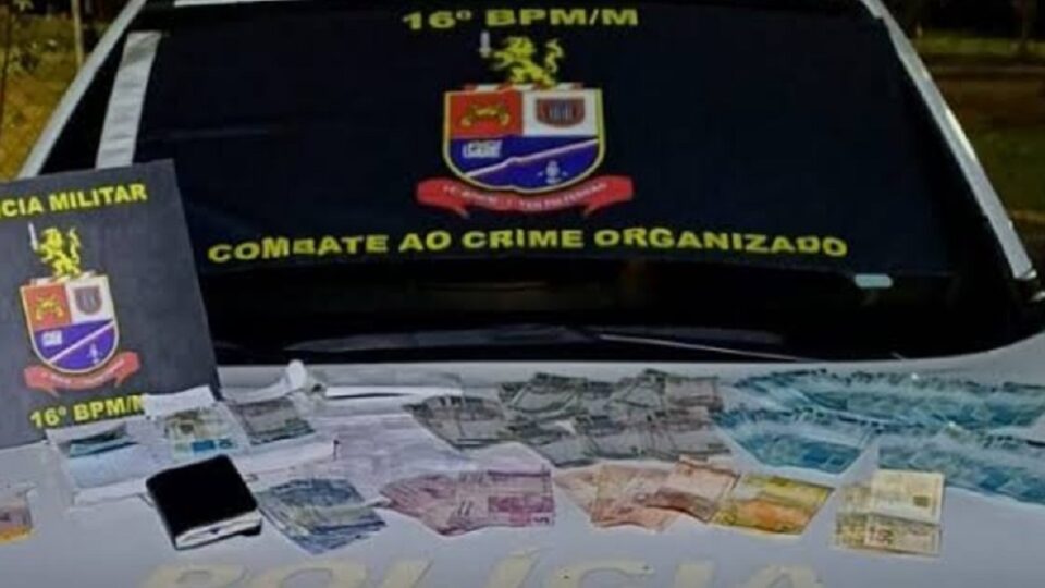 Dinheiro falso: como agia quadrilha presa com R$ 20 mil. Imagem: Divulgação Polícia Militar