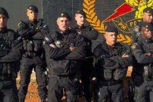 ‘Unidos pela farda’: tenente Pimentel ganha apoio no país todo. Imagem: reprodução Instagram