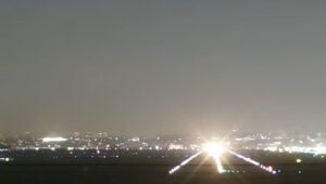 Drones atrapalham voos em Guarulhos; segurança fica em xeque. Imagem: Golf Oscar Romeo no YouTube.