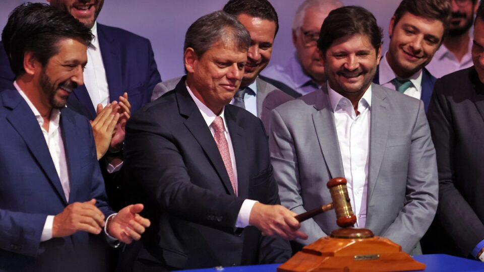 Tarcísio de Freitas tem 63% de aprovação, diz Big Data. Imagem: Paulo Pinto/Agência Brasil