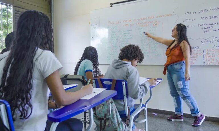 Concurso: SP anuncia 5.000 vagas para professores