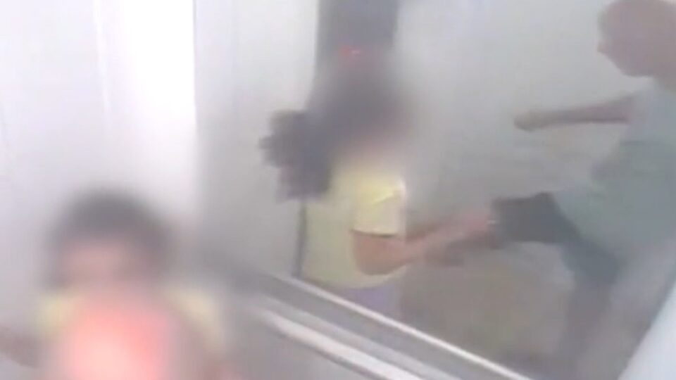 Advogado que bateu na filha de 6 anos alega bebida e depressão. Imagem: Reprodução