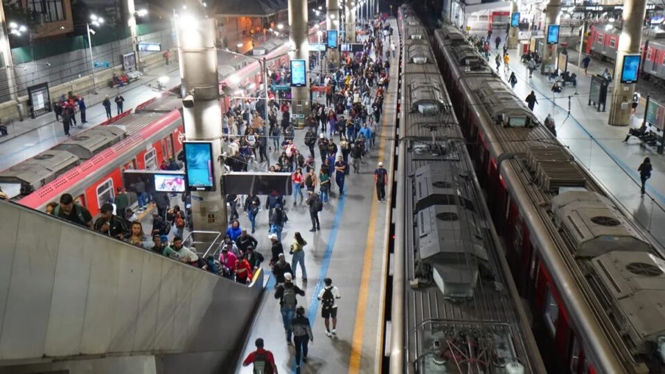 Mesmo após greve, trânsito tem 652 km de lentidão em SP. Imagem: Governo de SP
