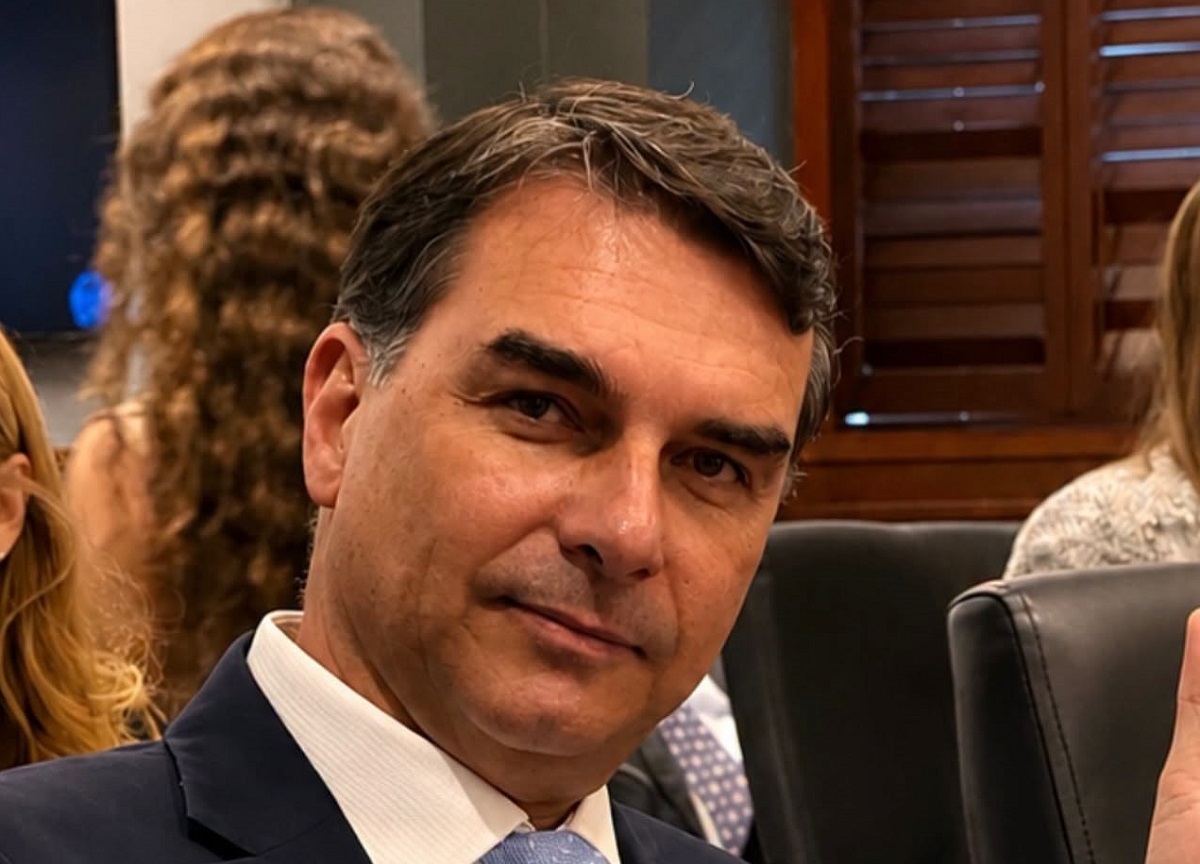 Flávio Bolsonaro tem vantagem sobre Lula em SP, diz DataFolha. Imagem: Divulgação