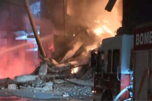 Incêndios em SP: polícia ainda investiga origem. Imagem: Reprodução TV Bandeirantes
