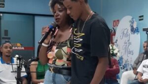 'Não culpo ninguém', diz mãe de Peterson, que morreu após assaltar delegado. Imagem: Instagram