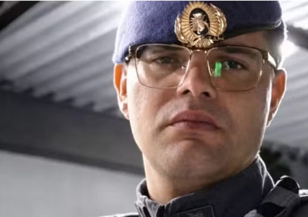 Adeus, Paulo Roberto; PM morto em assalto é enterrado e deixa 3 filhos. Imagem: Redes sociais