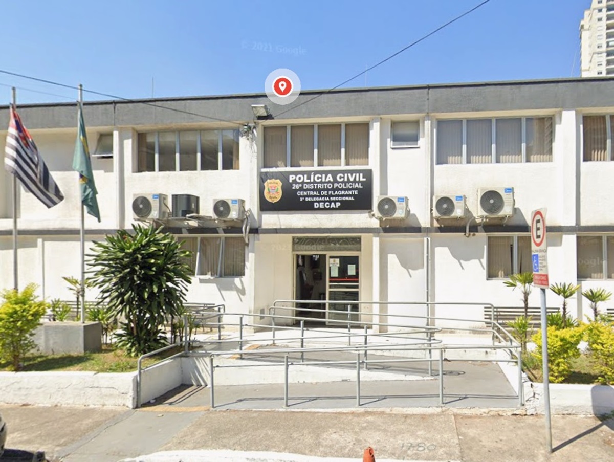 Mulher é presa após jogar ácido no rosto do ex e atingir filho. Imagem: Google Map